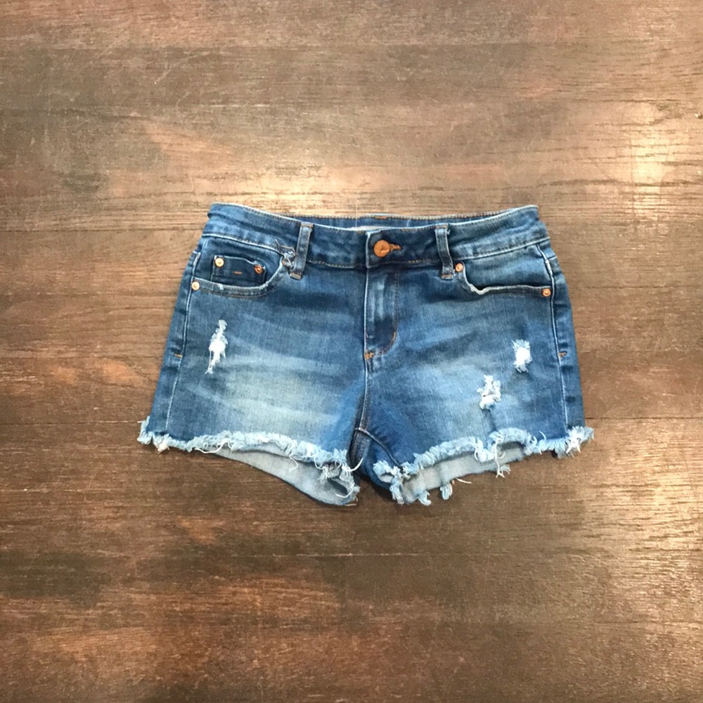 Tractr Girls size 10 denim shorts